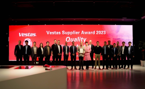维斯塔斯团队莅临澳盛参观考察暨现场颁发“维斯塔斯2023全球最佳供应商质量奖”